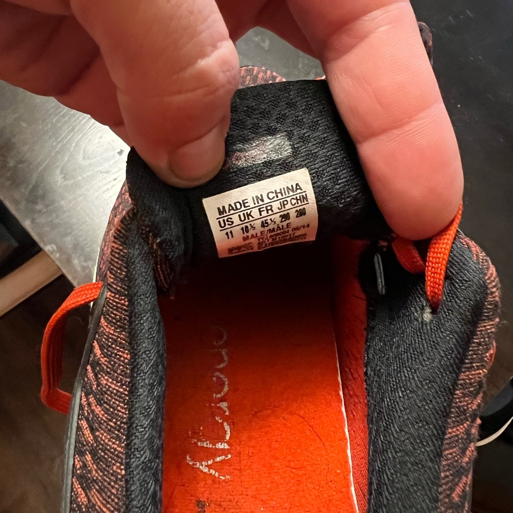 Adidas Boost - Picture 3 of 3
